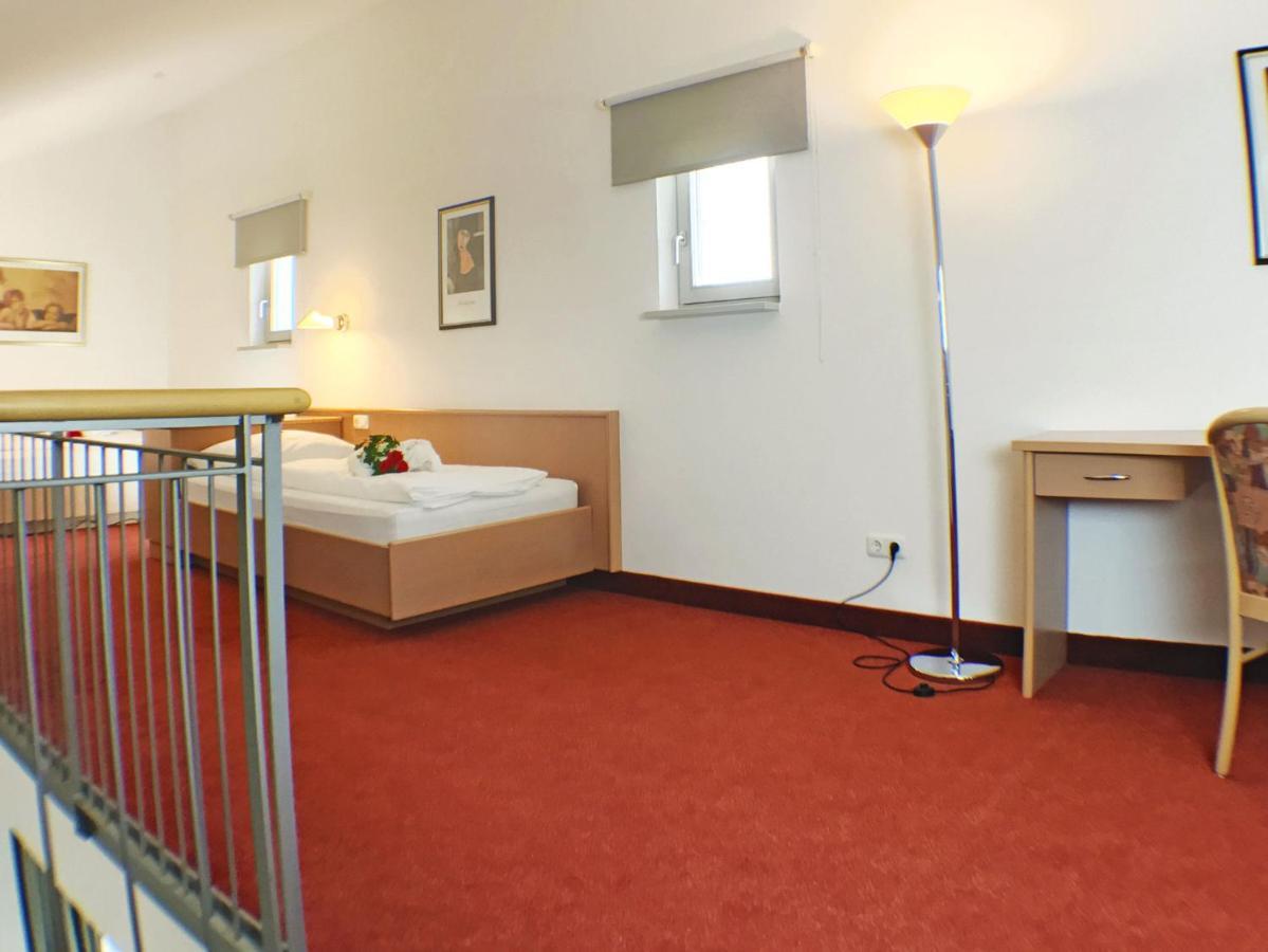 Appartement-Hotel Sibyllenbad Neualbenreuth Eksteriør bilde
